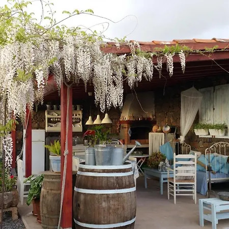 Casa Leandra Con Jacuzzi Hébergement de vacances *