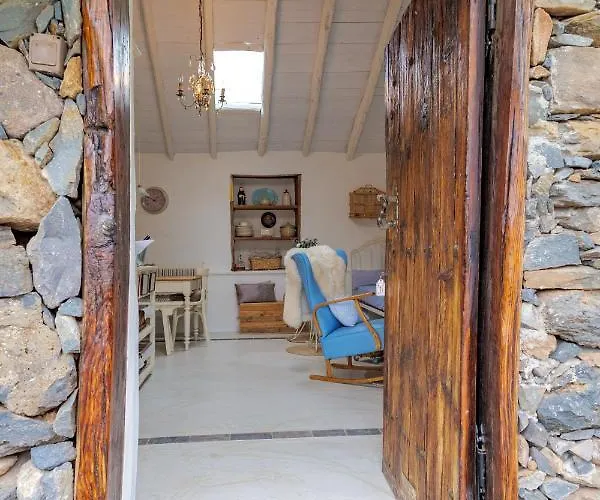 Casa Leandra Con Jacuzzi Будинок відпочинку *